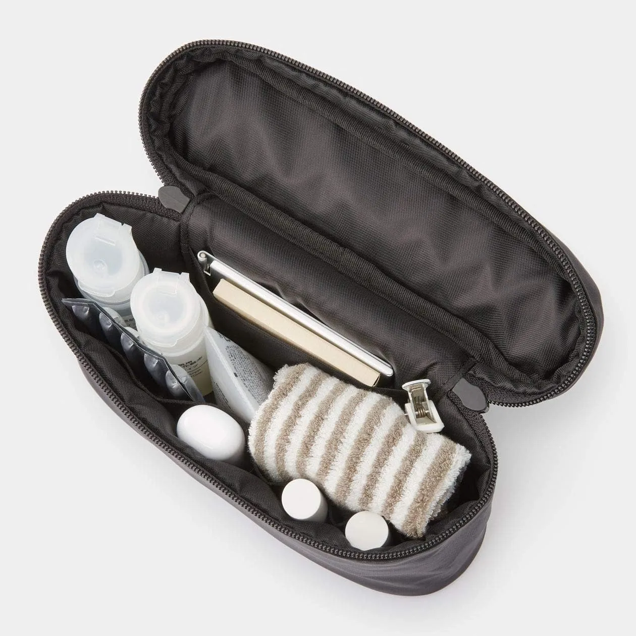 無印良品 MUJI Nylon Pouch with Hand, Thin