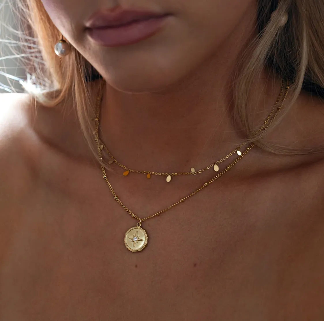 Aspen - Compass Necklace with Crystal Stainless Steel
