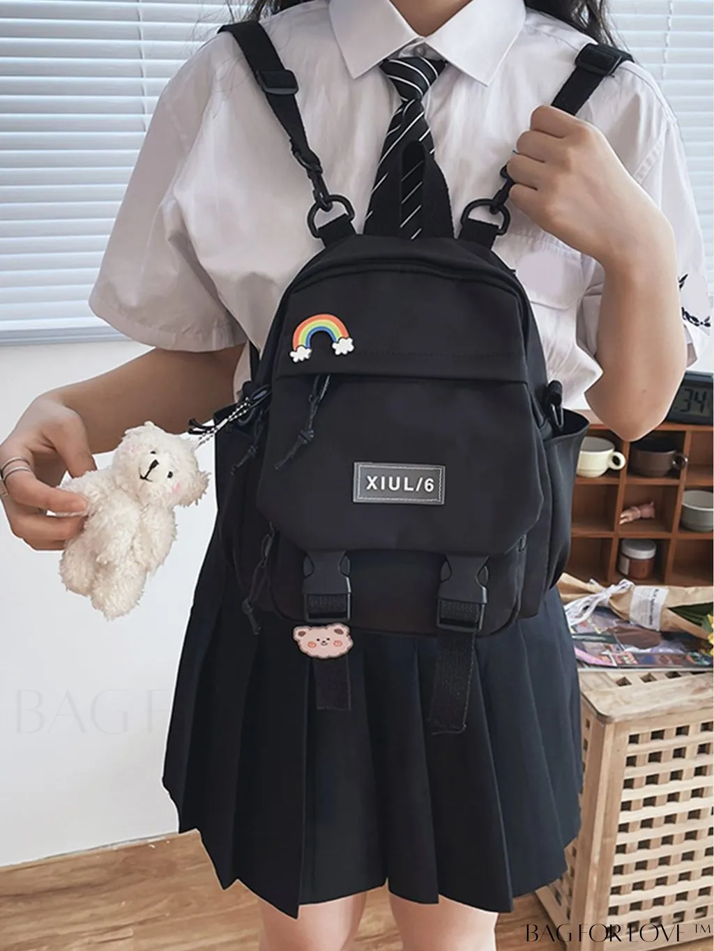 BagForLove - Versatile Front-Facing Backpack with Badge Decoration - Ideal for College & High School Students