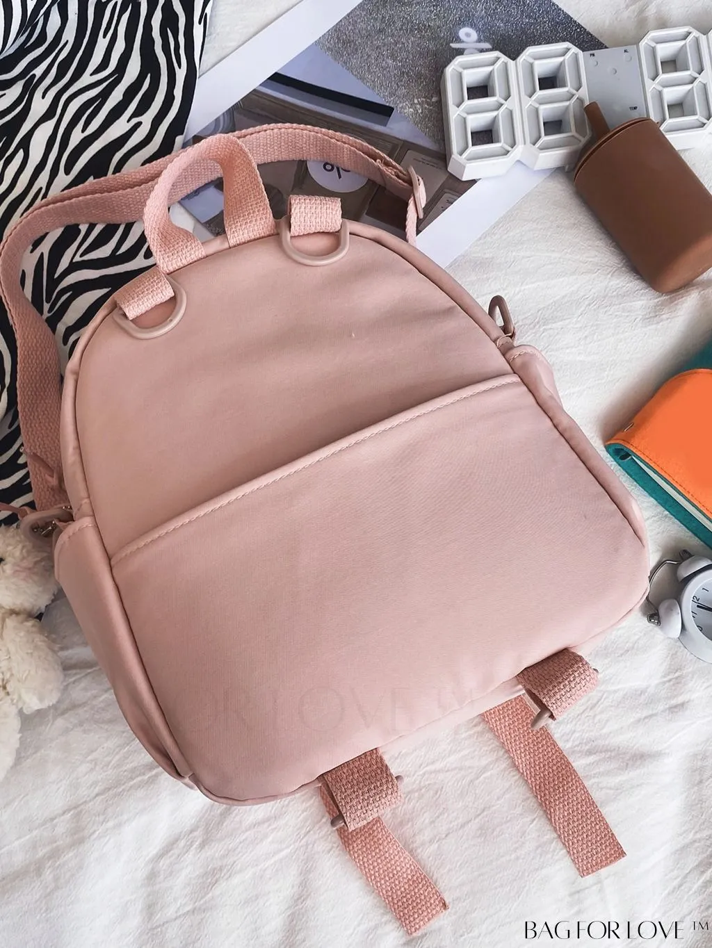 BagForLove - Versatile Front-Facing Backpack with Badge Decoration - Ideal for College & High School Students