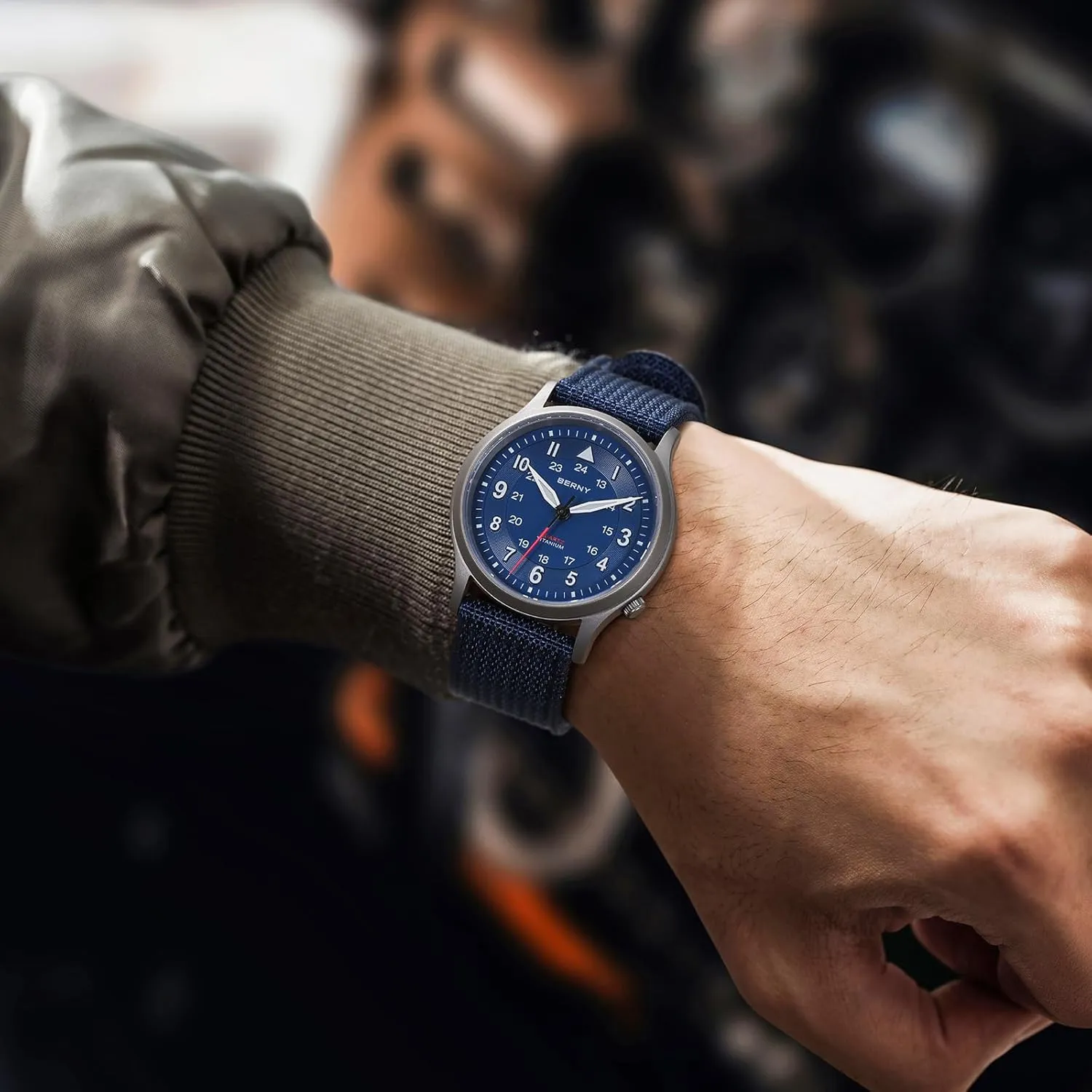 BERNY Titanium Watches for Men Japanese Sweep Second Quartz Movement Men's Field Wrist Watch 5ATM Waterproof Military Wristwatch for Men and Women Luminous Unisex Analog Sport Watches