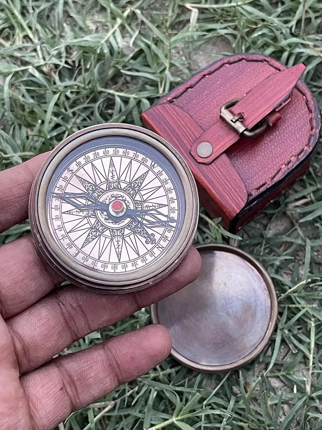 Engraved Compass, to My Husband I Love You, Brass Compass Engraved Gifts for Men, Bronze for Men, Romantic Gifts for Him/Her, Keepsake Gifts for Husband