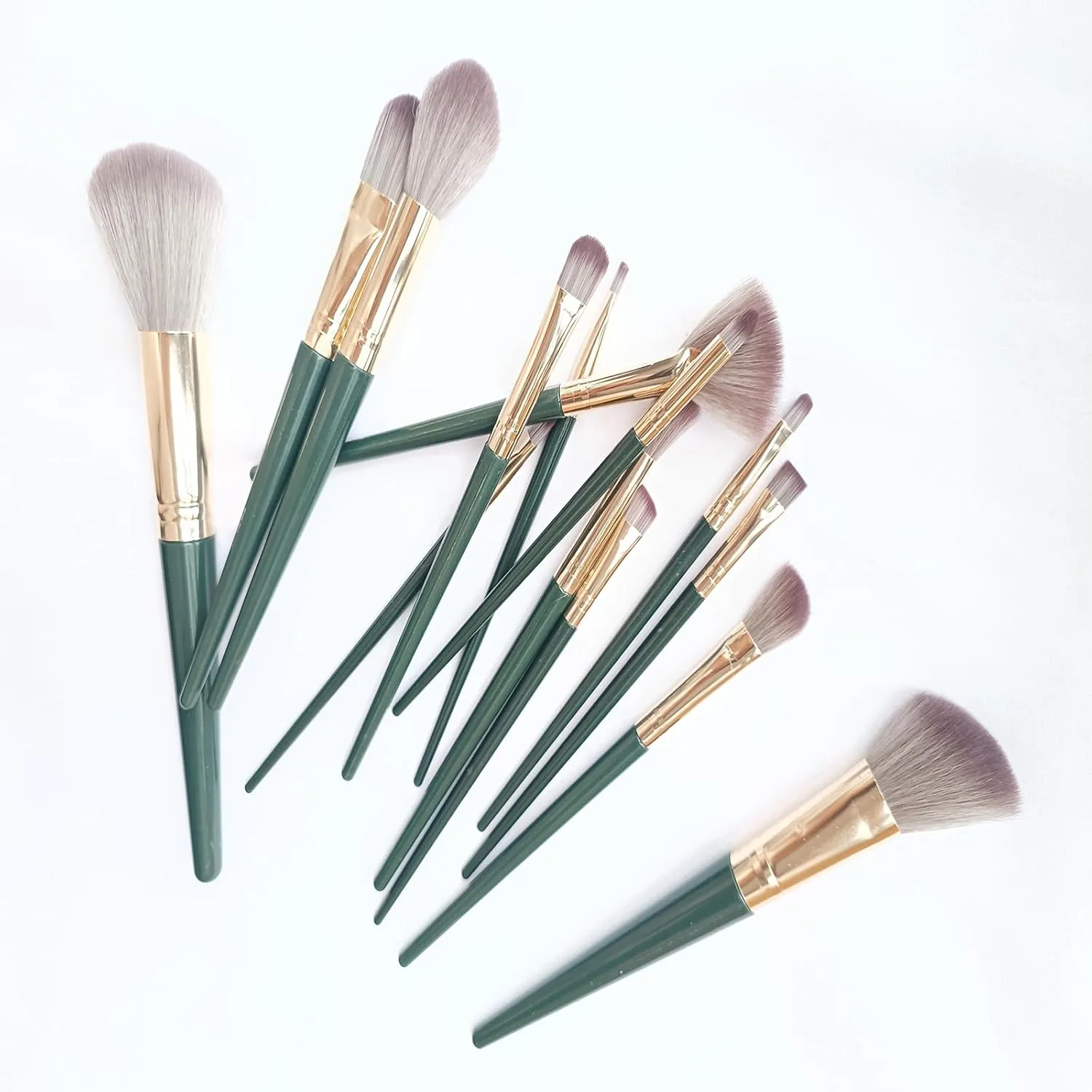 Eyetour Stencil Tool Eyeshadow Stencil Guide, Silicone Makeup Aid for Symmetrical Look