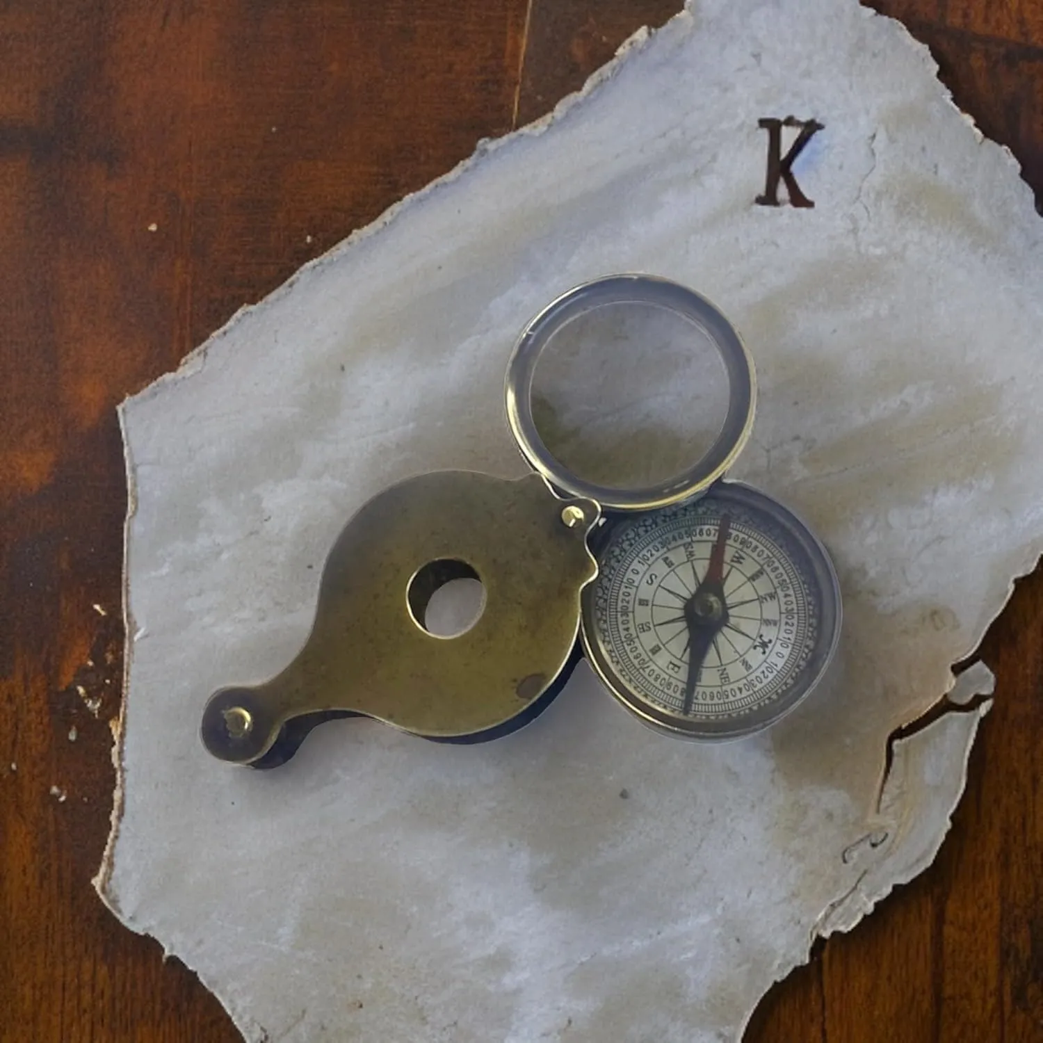 Glass Magnifying Bronze Navigational Working Compass Maritime Cosplay Replica Functional Antique Nautical Collectible and Decorative Gift Item Men and Women