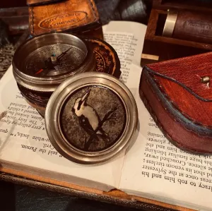 Kookaburra Compass