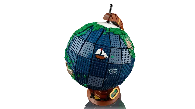 LEGO Ideas The Globe 21332