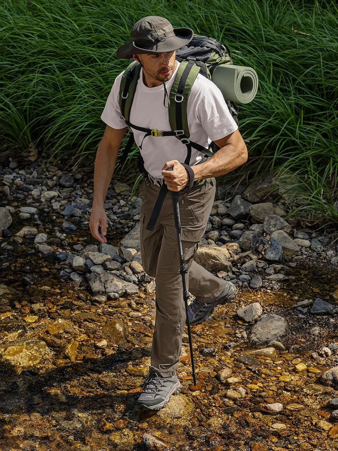 Moosehill Men's Hiking Cargo Pants Lightweight Water-Resistant Quick Dry for Tactical Work Fishing Golf Travel Outdoor Casual