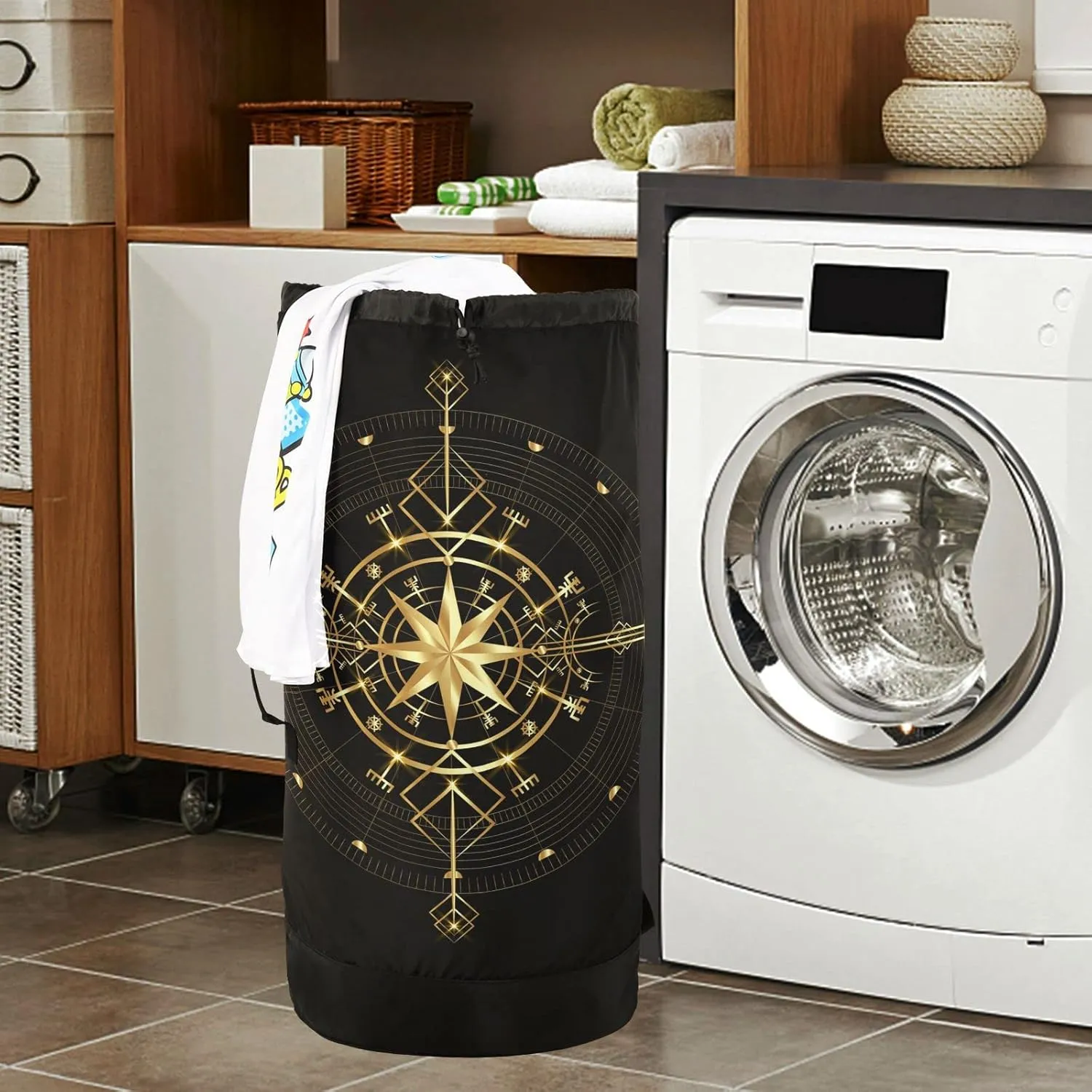 Oyihfvs Magic Ancient Wind Rose Magic Navigation Gold Compass Backpack Laundry Bag, Laundry Backpack with Shoulder Straps, Waterproof Nylon Clothes Hamper Bag for Men Women Yoga Backpack