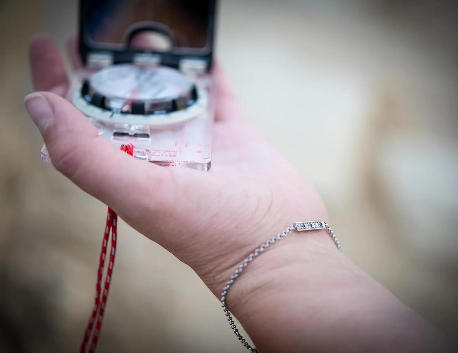 SUUNTO MC-2 Compass: Top-of-The-line Compass for Professionals & serious Hikers