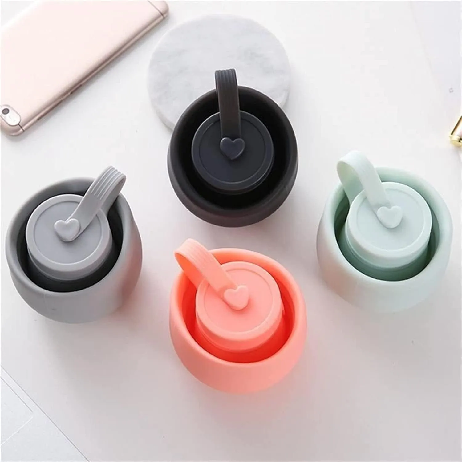 Water Bottle Silicone Folding Kettle High Temperature Resistant Outdoor Mountaineering Sports Kettle Travel Portable Cup(Gray)